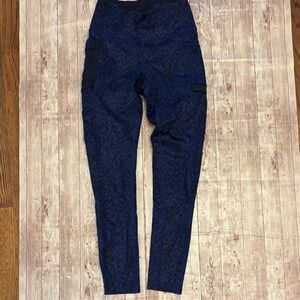 Columbia Omni-Shade Navy Pattern Leggings